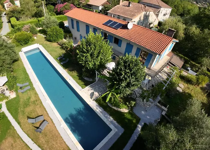 La Maison Des Eaux