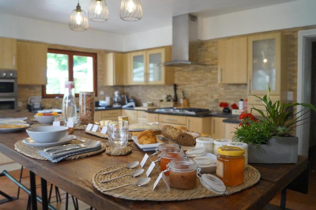 La Maison Des Eaux Bed & Breakfast *