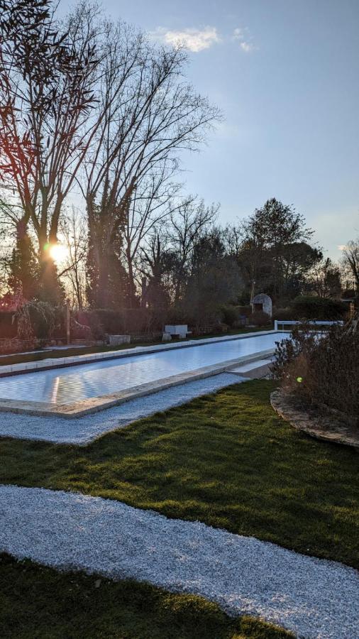 La Maison Des Eaux Bed & Breakfast *